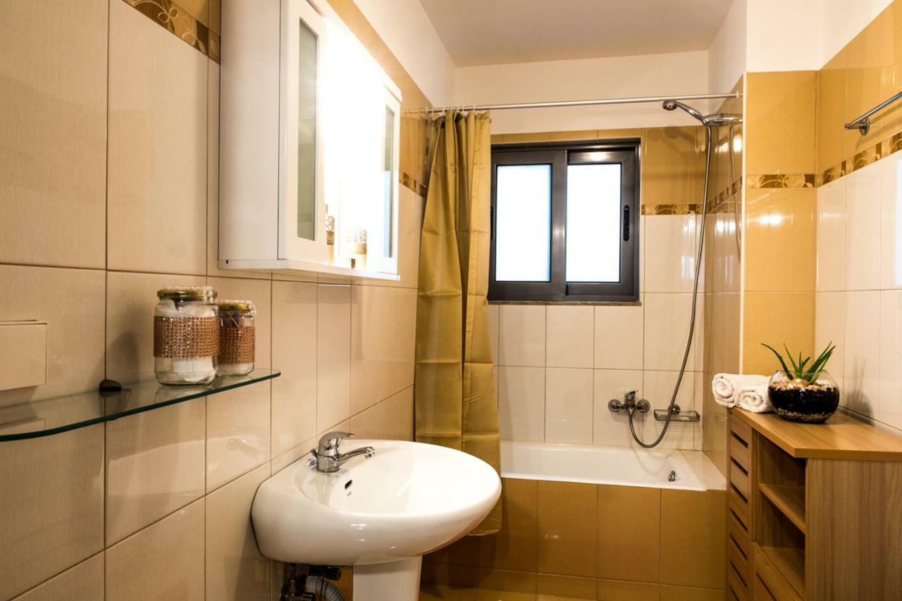 Holy Paraskevi Apartment Agios Nikolaos Extérieur photo